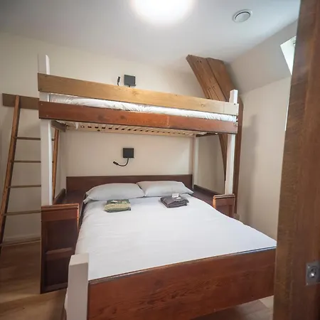 호스텔 St Michaels *